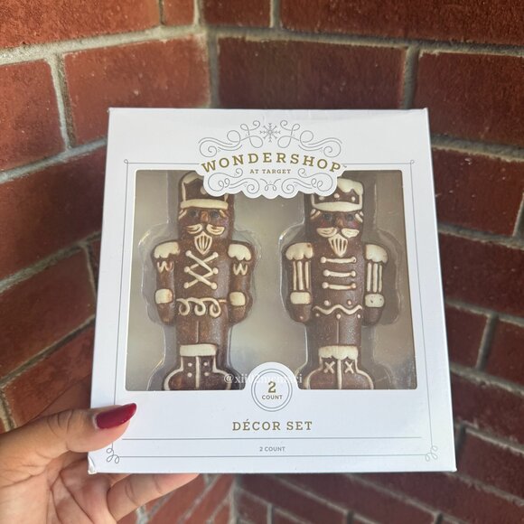 TARGET WONDERSHOP CHRISTMAS NUTCRACKERS DECOR 2PK - Picture 1 of 4